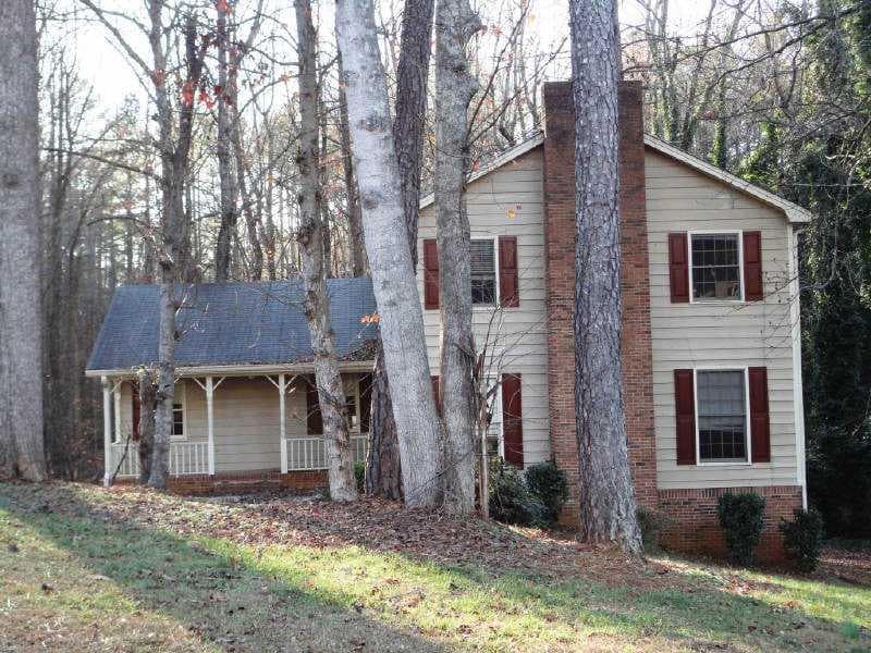 4 bedroom, 2,335 sq ft single family residence sold at 471 Cricket Hill Trail, Lawrenceville, GA 30044