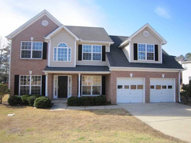 5 bedroom, 2,402 sq ft single family residence sold at 1090 Chapel Hill Drive, Lawrenceville, GA 30045