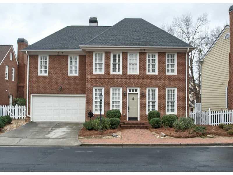 4 bedroom, 2,130 sq ft single family residence sold at 2119 Village Point, Atlanta, GA 30319