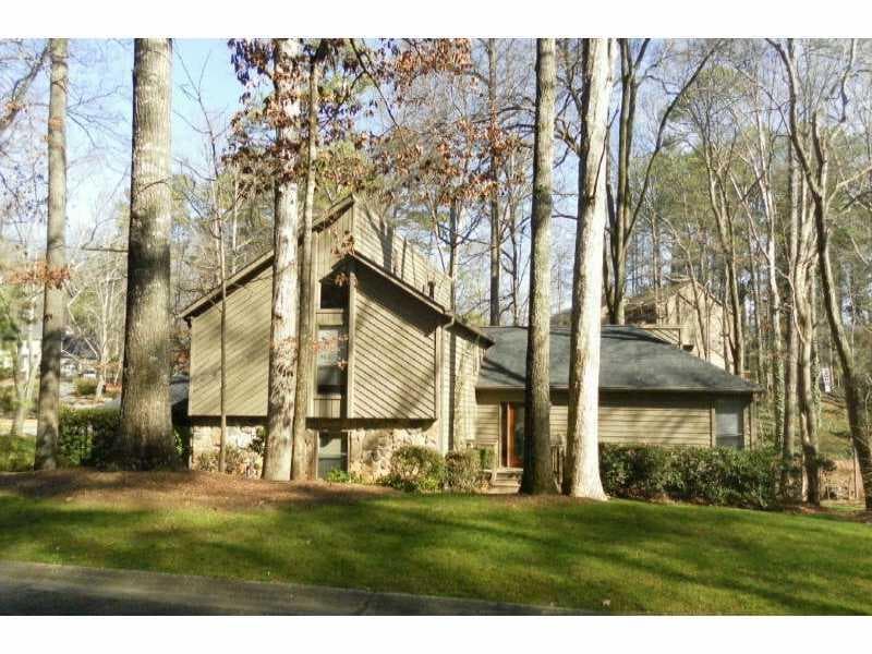 4 bedroom, 2,929 sq ft single family residence sold at 4582 Stone Hollow Way, Marietta, GA 30062