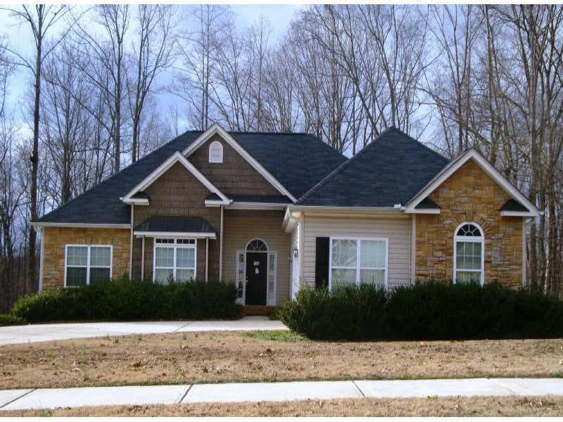 4513 Hoskins Drive, Gainesville, GA 30506 — most recent listing photo