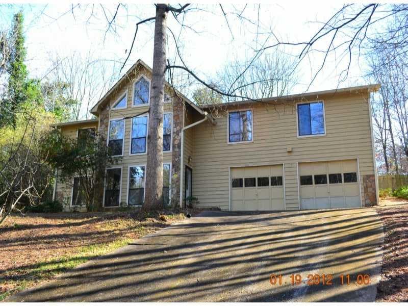 4 bedroom, 2,492 sq ft single family residence sold at 3801 Shiloh Church Road, Kennesaw, GA 30152