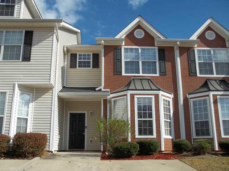 3 bedroom townhouse sold at 7594 creekside Lane 0, Riverdale, GA 30296