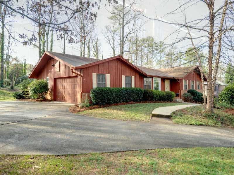 4 bedroom, 2,672 sq ft single family residence sold at 1545 NE Kadleston Way, Atlanta, GA 30319