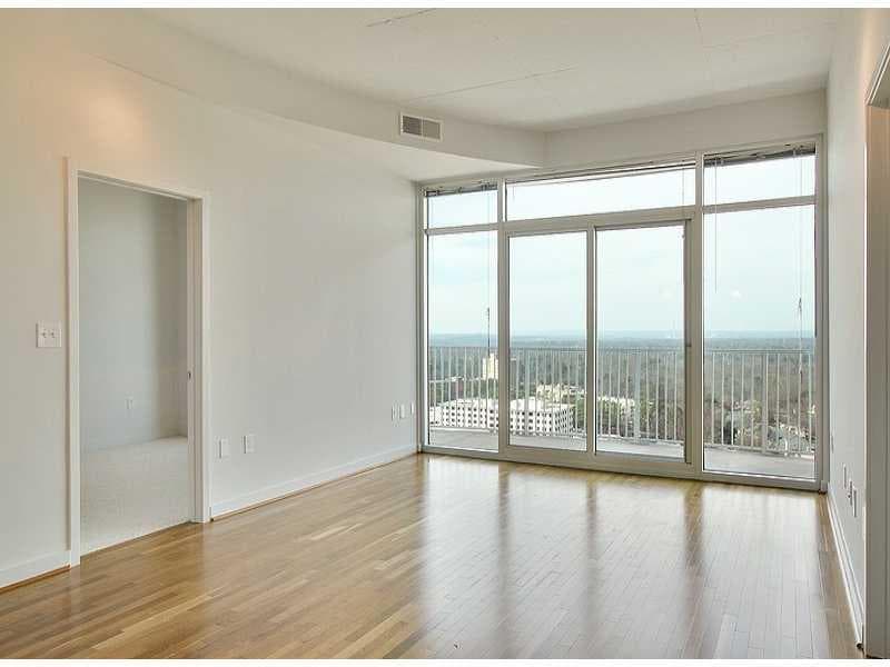 2 bedroom, 1,003 sq ft condominium sold at 250 Pharr Road 1909, Atlanta, GA 30305