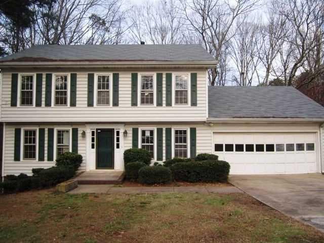 657 MOUNTAINBROOKE Circle, Stone Mountain, GA 30087 — most recent listing photo
