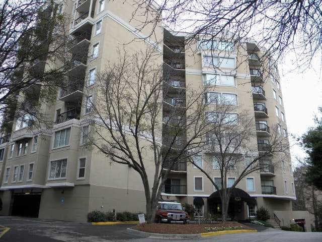1 bedroom, 820 sq ft condominium sold at 1 Biscayne Drive 409, Atlanta, GA 30309