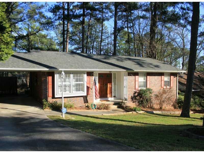 3 bedroom, 1,551 sq ft single family residence sold at 2955 Appling Circle, Atlanta, GA 30341