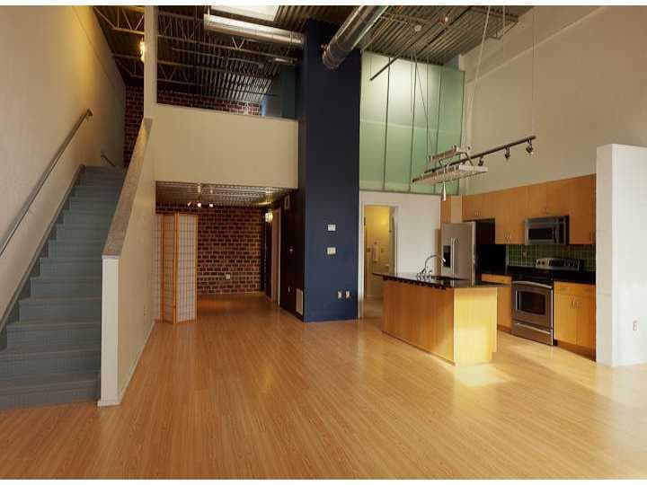 2 bedroom, 1,354 sq ft condominium sold at 195 Arizona Avenue 145, Atlanta, GA 30307