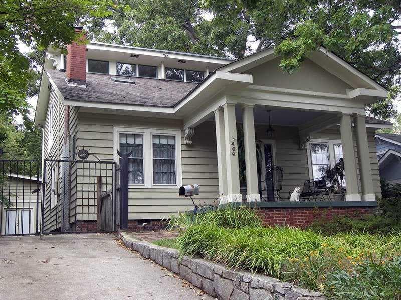 4 bedroom, 2,394 sq ft single family residence sold at 464 NE Sterling Street, Atlanta, GA 30307
