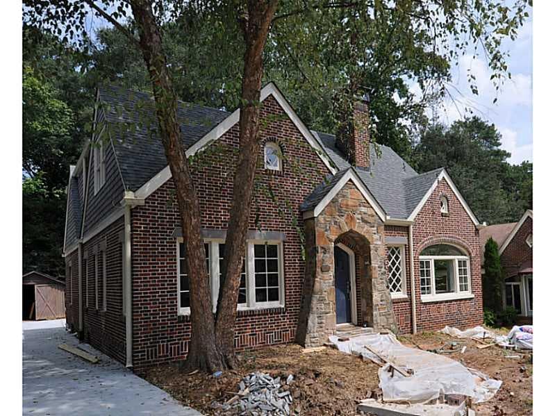 5 bedroom, 3,266 sq ft single family residence sold at 1150 Cumberland Road, Atlanta, GA 30306