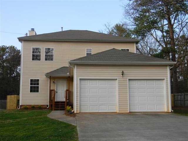 3 bedroom, 2,160 sq ft single family residence sold at 2066 Tilson Road, Decatur, GA 30032