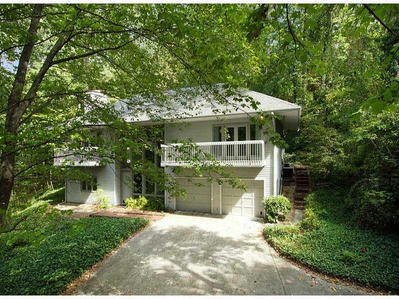 4265 Lansdowne Drive, Vinings, GA 30339 — most recent listing photo