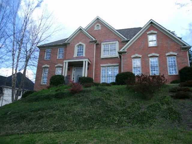 5 bedroom, 3,262 sq ft single family residence sold at 2025 Woods River Lane, Duluth, GA 30097