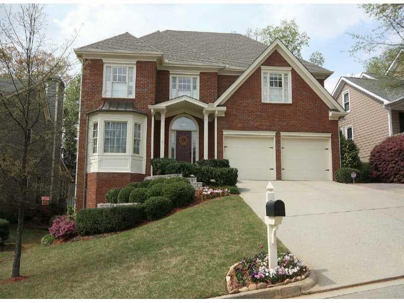 4 bedroom, 2,958 sq ft single family residence sold at 4156 Gateswalk Drive, Smyrna, GA 30080