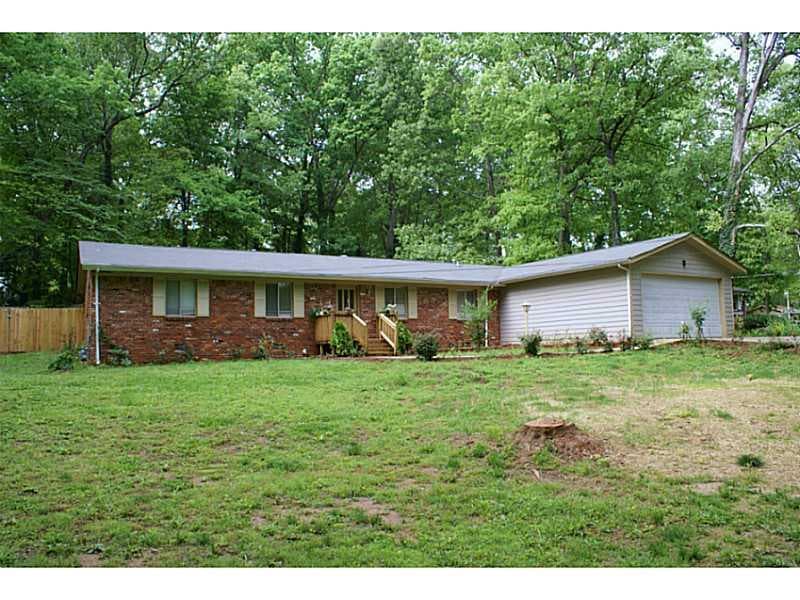 430 Stonewood Drive, Stone Mountain, GA 30087 — most recent listing photo