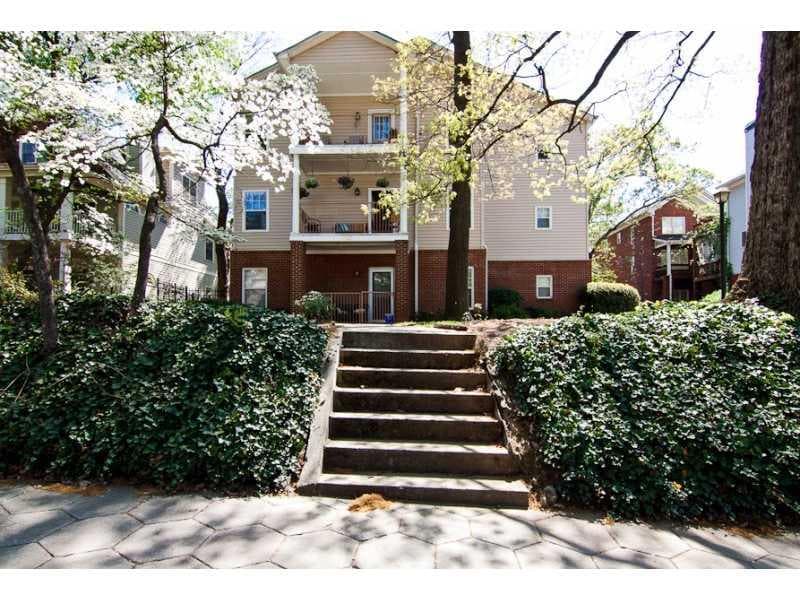 2 bedroom, 1,023 sq ft condominium sold at 847 Saint Charles Avenue 6, Atlanta, GA 30306