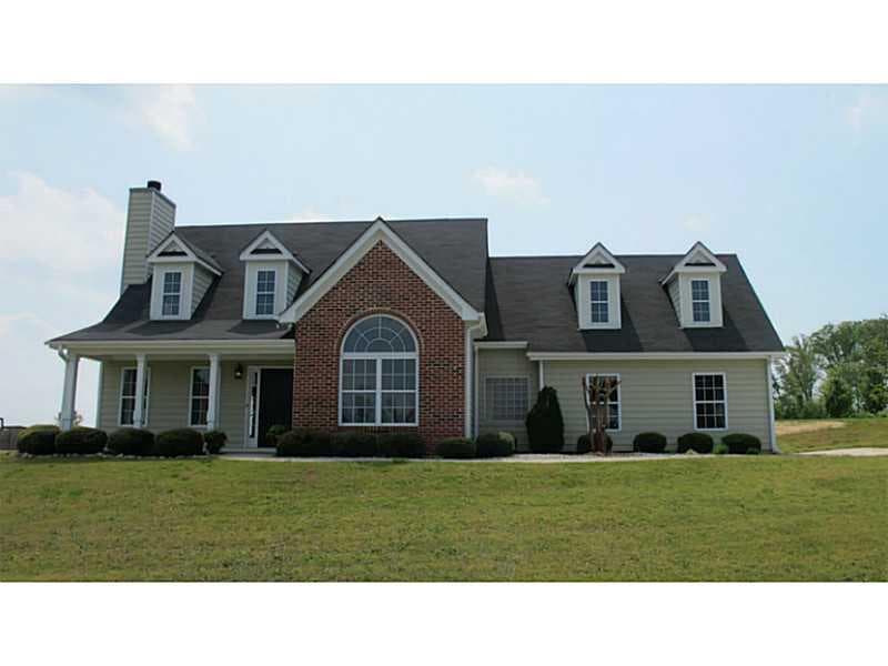 3 bedroom, 2,075 sq ft single family residence sold at 290 Village Drive, Jefferson, GA 30549