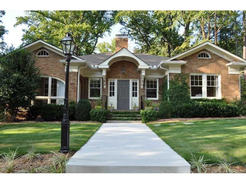 3 bedroom, 1,872 sq ft single family residence sold at 1206 Stillwood Drive, Atlanta, GA 30306