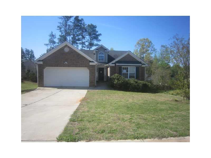 6105 Queensdale Drive, Douglasville, GA 30135 — most recent listing photo