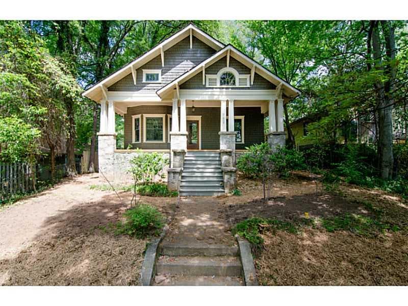 3 bedroom, 2,100 sq ft single family residence sold at 752 NE Saint Charles Avenue, Atlanta, GA 30306