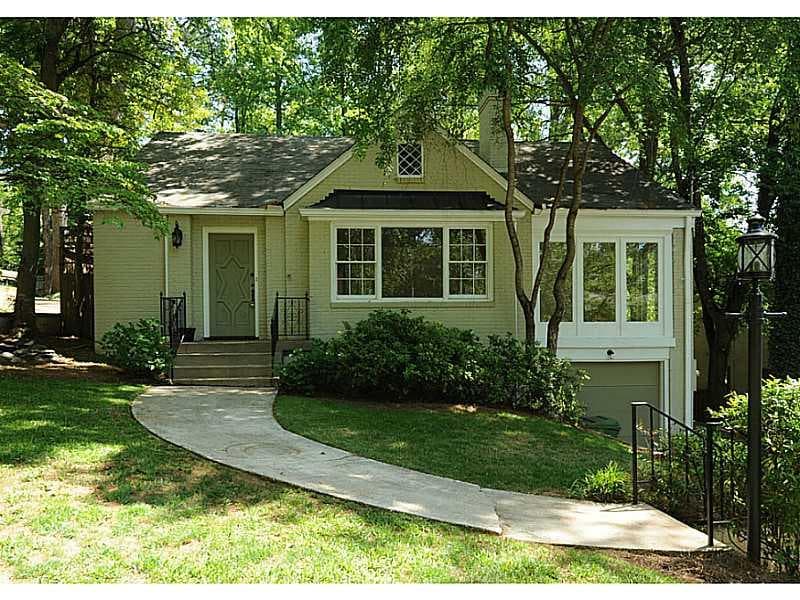 3 bedroom, 2,141 sq ft single family residence sold at 1309 Middlesex Avenue, Atlanta, GA 30306