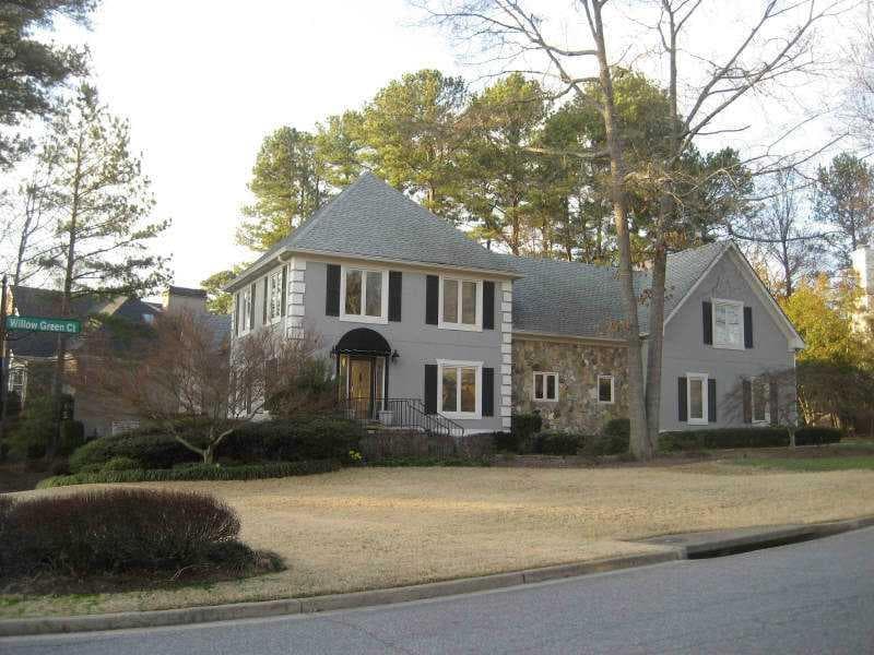 2820 Willow Green Court, Roswell, GA 30076 — most recent listing photo