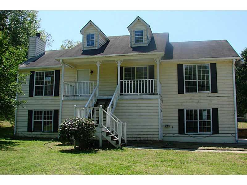 3 bedroom, 1,420 sq ft single family residence sold at 2925 Robertswood Drive, Powder Springs, GA 30127