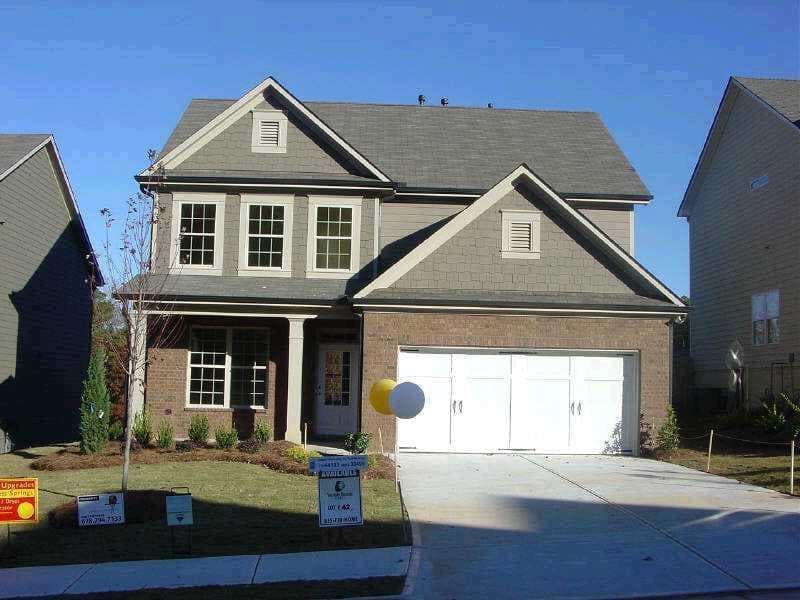 5995 TRAIL HIKES Drive, Sugar Hill, GA 30518 — most recent listing photo