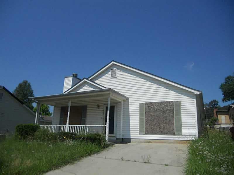 4 bedroom, 1,339 sq ft single family residence sold at 485 Eagles Crossing Circle, Riverdale, GA 30274