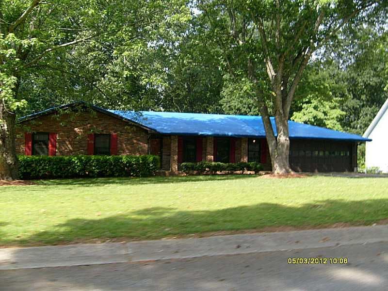 1095 Evelyn Lane, Lilburn, GA 30047 — most recent listing photo