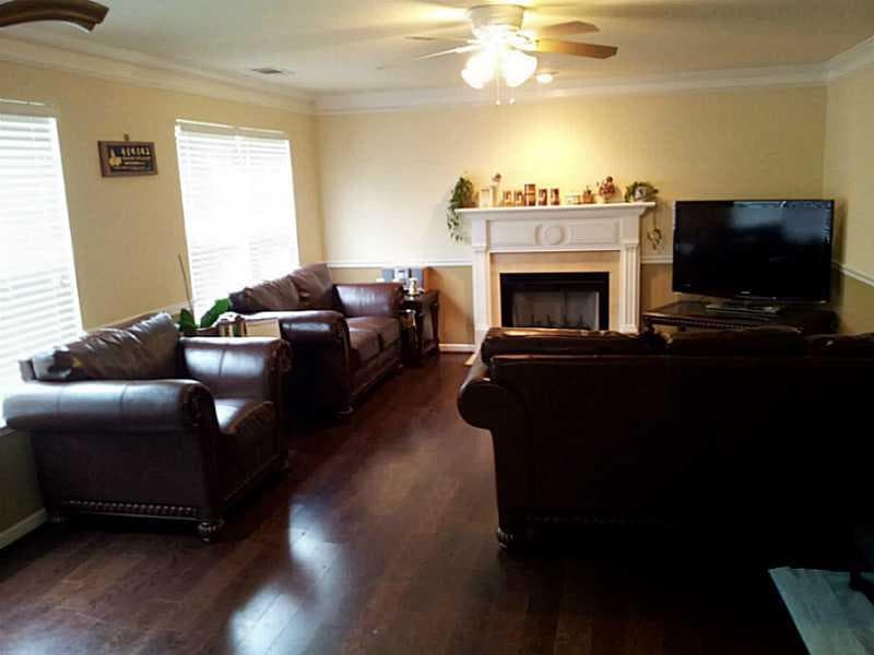 4 bedroom, 2,561 sq ft single family residence sold at 3893 Alexandra Oak Court, Suwanee, GA 30024