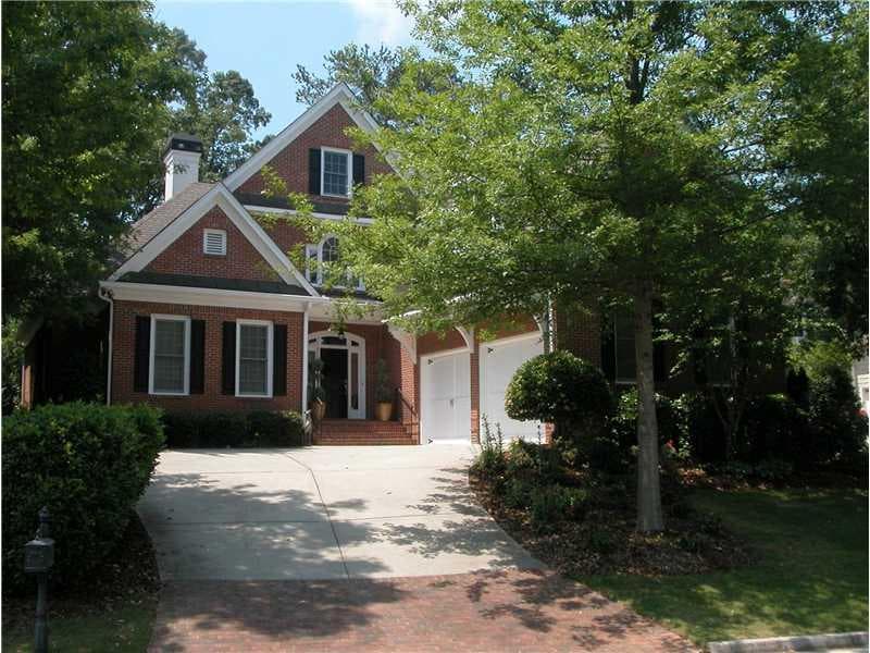 4 bedroom, 4,232 sq ft single family residence sold at 140 Windsor Cove, Atlanta, GA 30328
