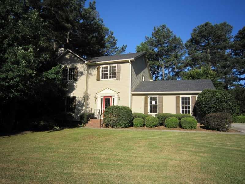 3 bedroom, 1,780 sq ft single family residence sold at 2371 Park Valley Way, Dacula, GA 30019