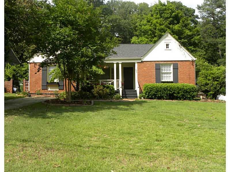 286 Midvale Drive, Atlanta, GA 30342 — most recent listing photo