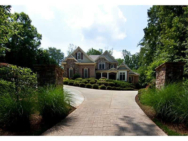 6 bedroom, 8,031 sq ft single family residence sold at 4970 Lake Forrest Drive, Atlanta, GA 30342