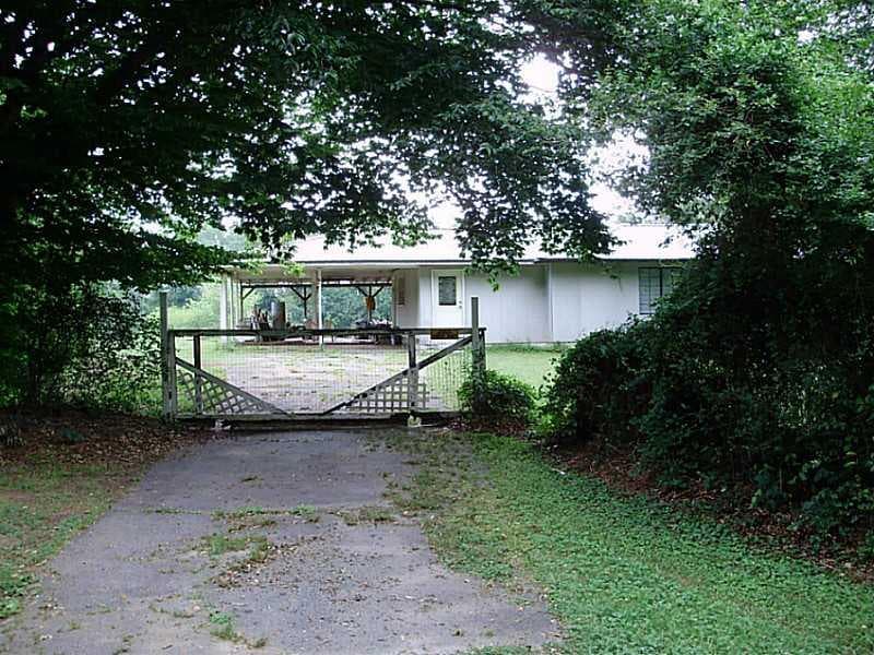 2 bedroom other sold at 12725 New Providence Road, Alpharetta, GA 30004