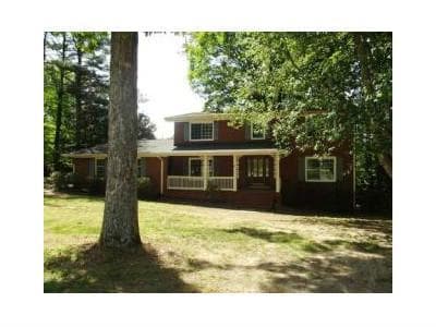 4015 Pine Manor Drive, Douglasville, GA 30134 — most recent listing photo