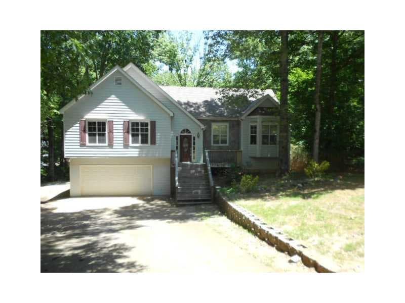 6045 Rolling Oaks Lane, Cumming, GA 30040 — most recent listing photo