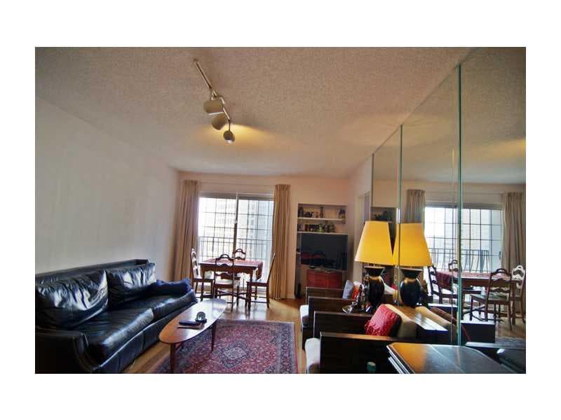 2 bedroom, 917 sq ft condominium sold at 199 14th Street 1910, Atlanta, GA 30309