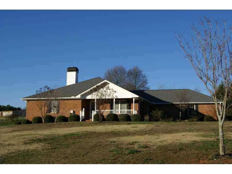 4460 Carters Creek Lane, Cumming, GA 30040 — most recent listing photo