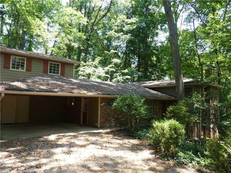 3 bedroom, 1,780 sq ft single family residence sold at 4659 Canyon Creek Trail, Atlanta, GA 30342