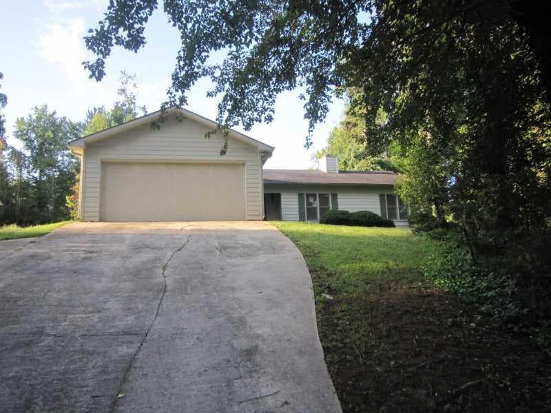 3 bedroom, 1,585 sq ft single family residence sold at 5257 Flat Creek Road, Gainesville, GA 30504