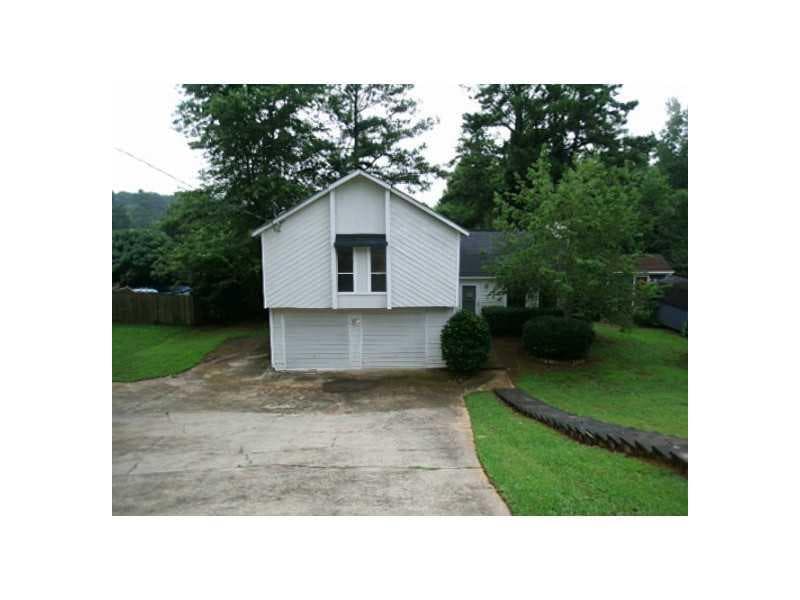 3 bedroom, 1,500 sq ft single family residence sold at 4078 Buckingham Place, Duluth, GA 30096