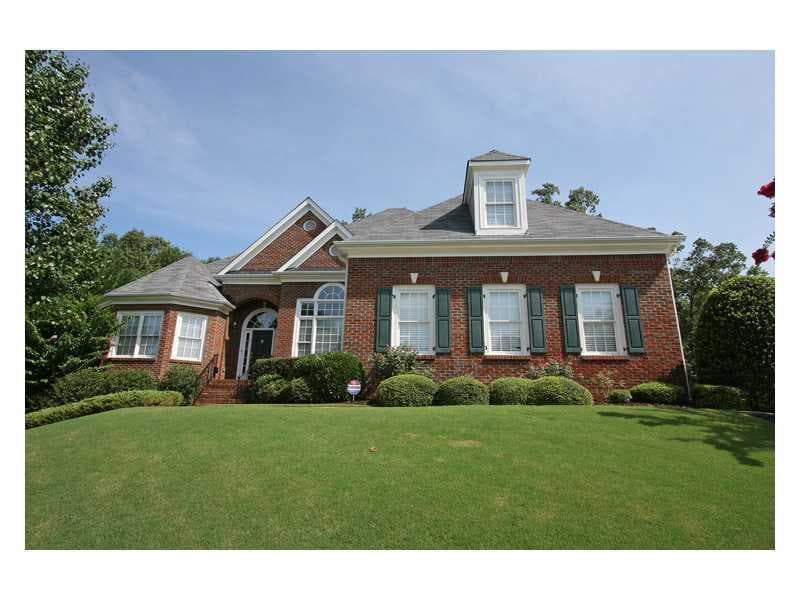 5 bedroom, 6,013 sq ft single family residence sold at 1571 Mulberry Lake Drive, Dacula, GA 30019