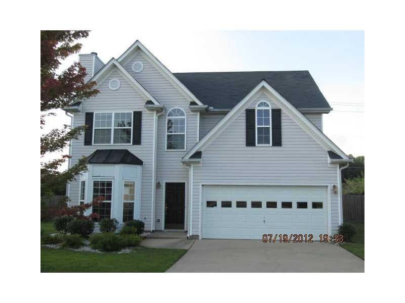 3 bedroom, 1,776 sq ft single family residence sold at 404 Mount Laurel Drive, Dallas, GA 30132