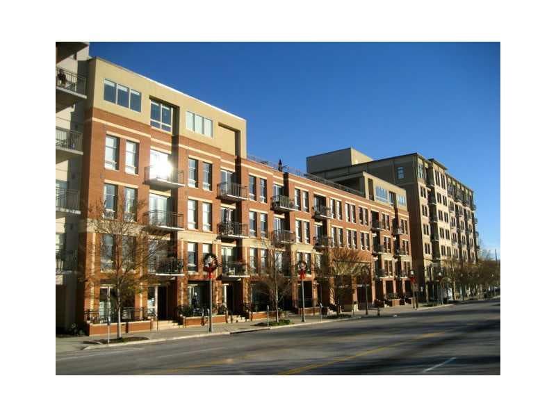 1 bedroom, 762 sq ft condominium sold at 201 W Ponce De Leon Avenue 433, Decatur, GA 30030