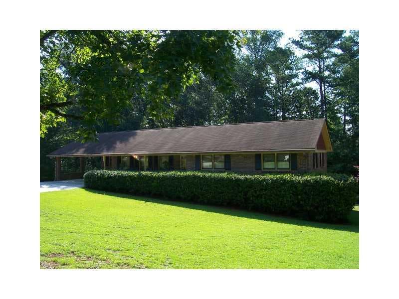 3 bedroom, 2,226 sq ft single family residence sold at 3366 Poplar Drive, Lawrenceville, GA 30044