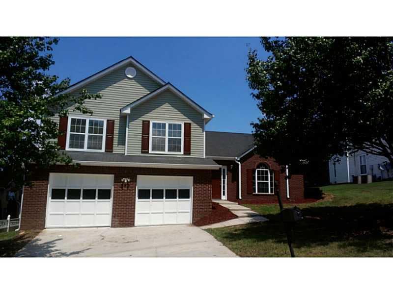 4 bedroom single family residence sold at 5827 Spring Mill Circle, Lithonia, GA 30038