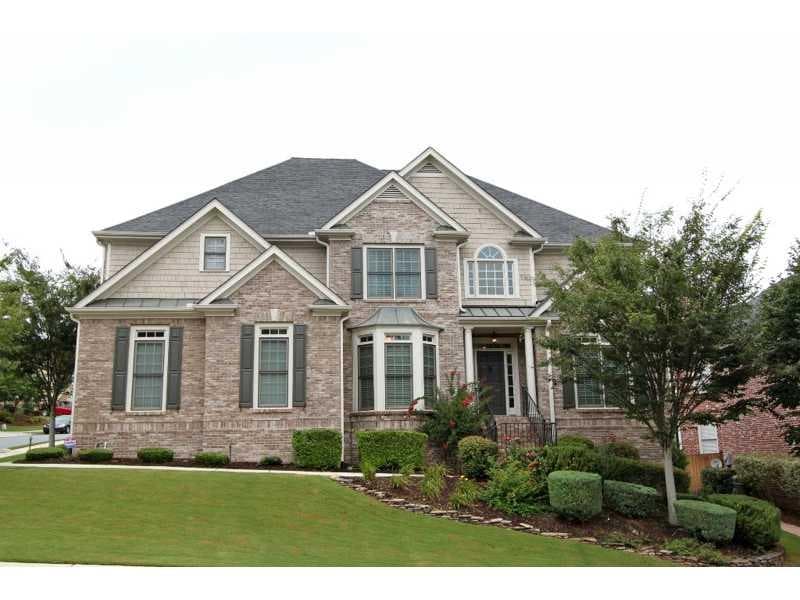 5 bedroom, 3,436 sq ft single family residence sold at 4544 Oak Brook Drive, Smyrna, GA 30082